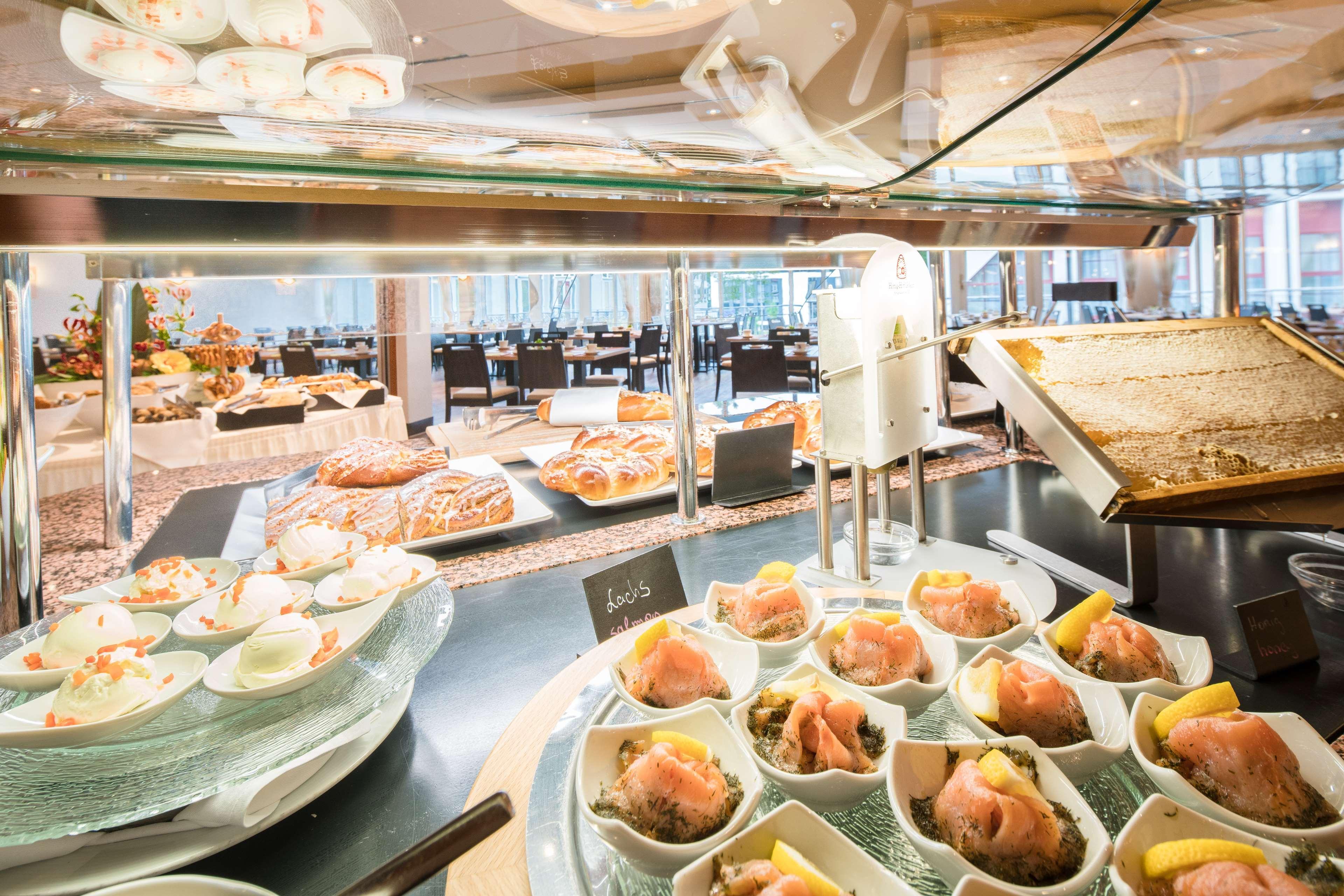 Best Western Plus Hotel Am Schlossberg 뉘르팅엔 외부 사진