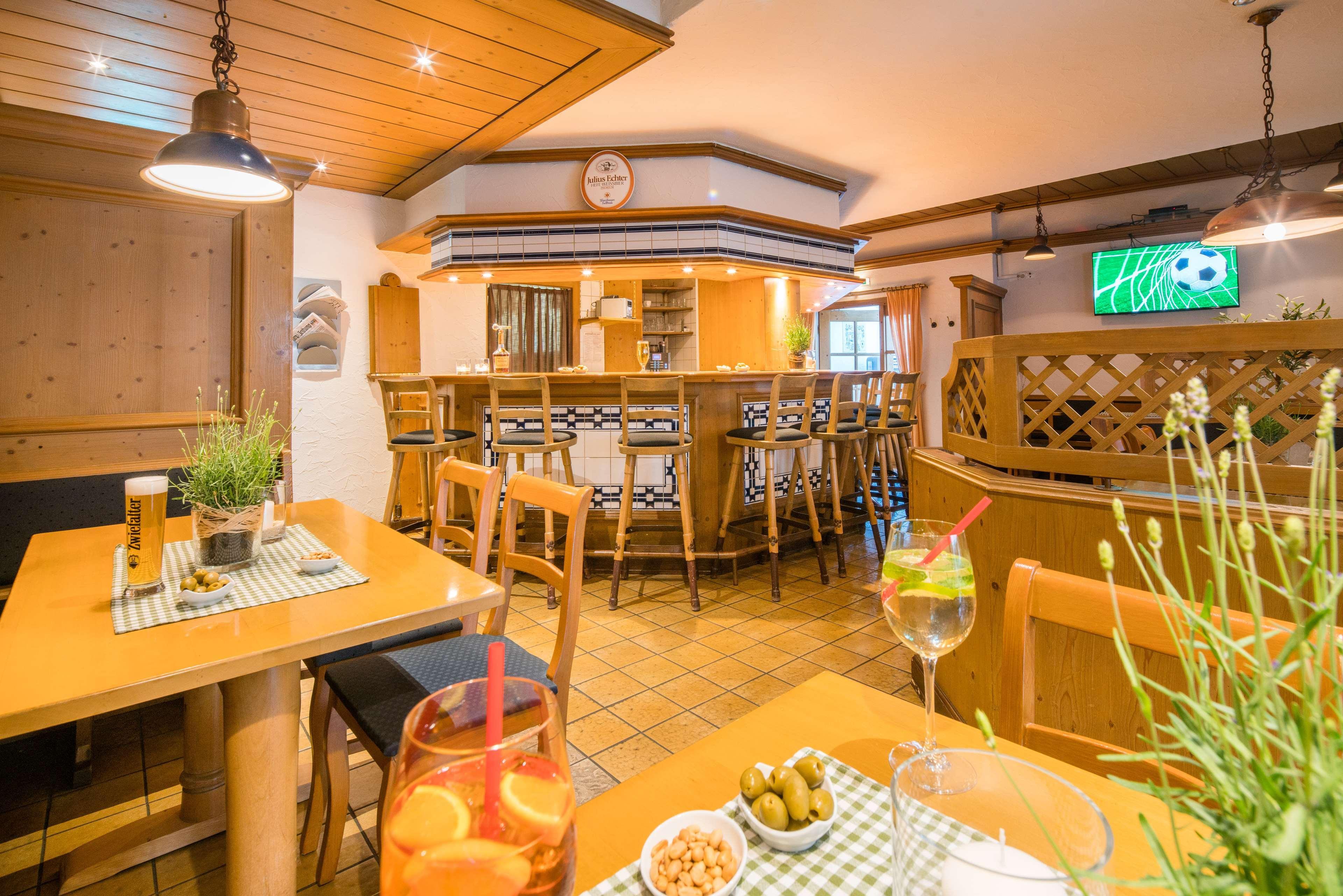 Best Western Plus Hotel Am Schlossberg 뉘르팅엔 외부 사진