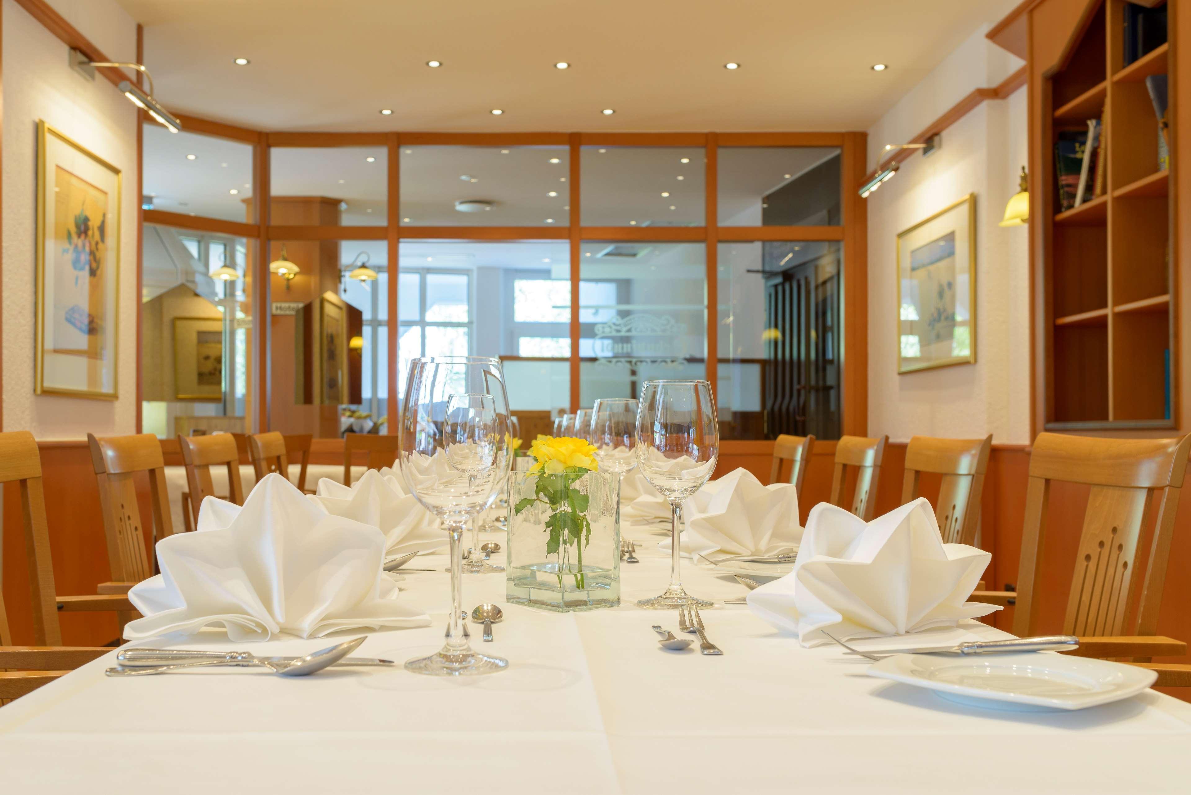 Best Western Plus Hotel Am Schlossberg 뉘르팅엔 외부 사진
