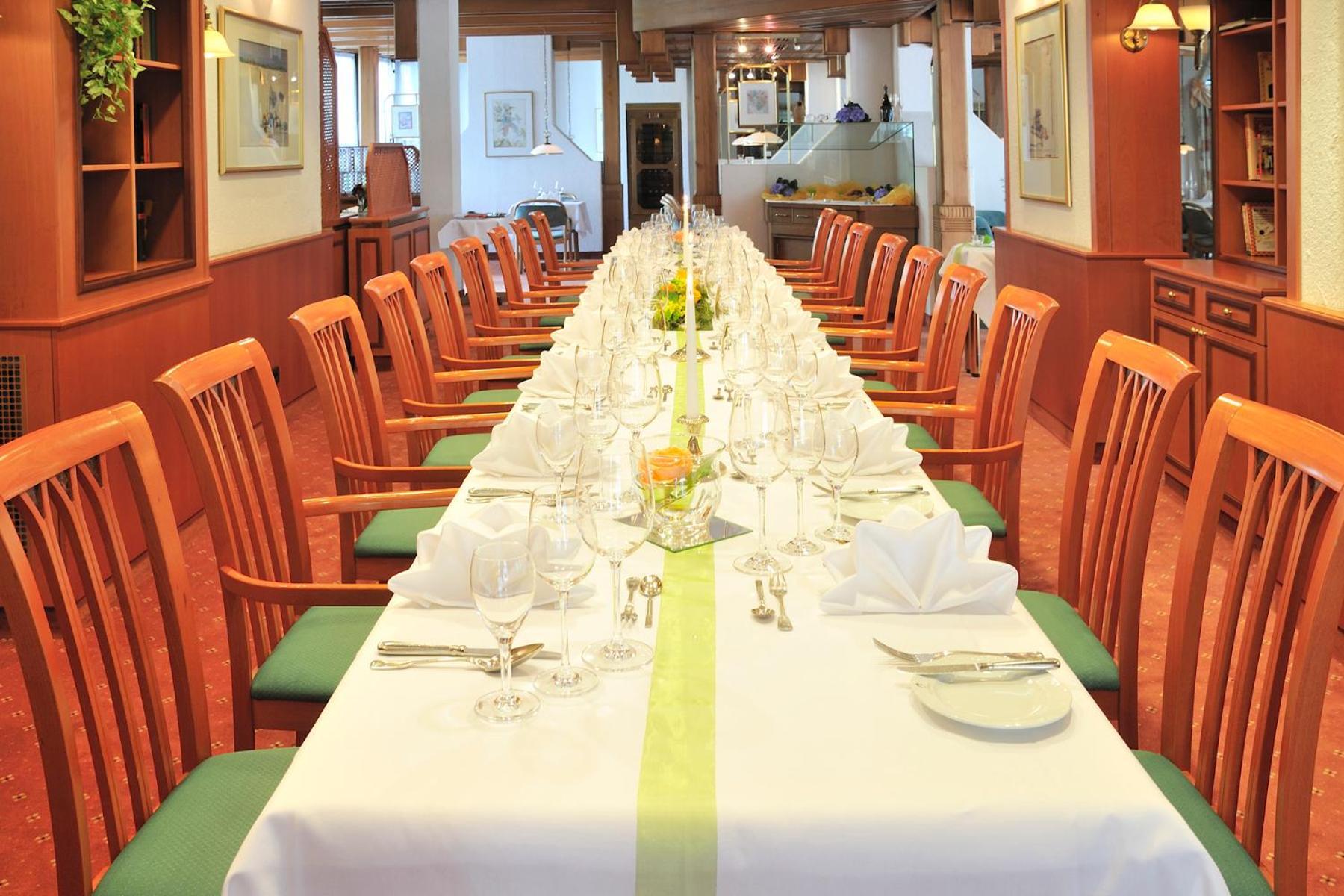 Best Western Plus Hotel Am Schlossberg 뉘르팅엔 외부 사진